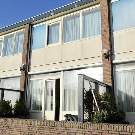 Nieuw Eyssenstein 7 * Bergen aan Zee